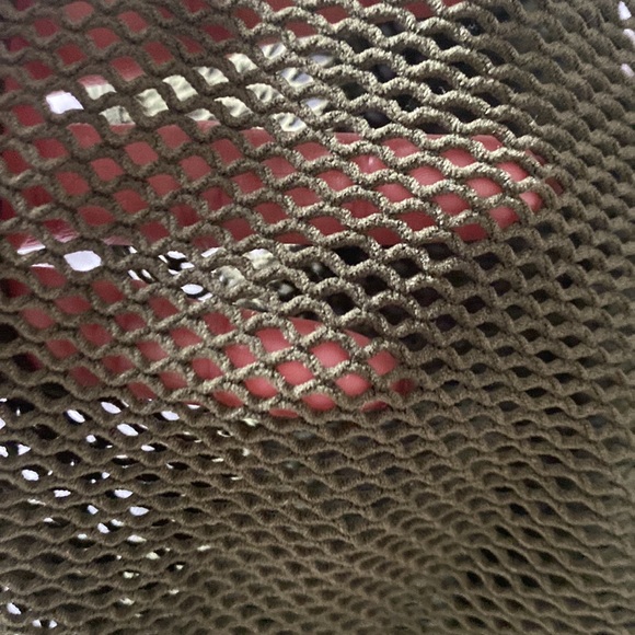 BNWOT FOREVER 21 KHAKI MESH CROP TANK - Size S - Picture 4 of 4